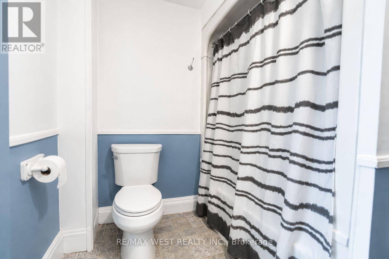 217 Hexam Street, Cambridge, Ontario  N3H 4A3 - Photo 13 - X13698394