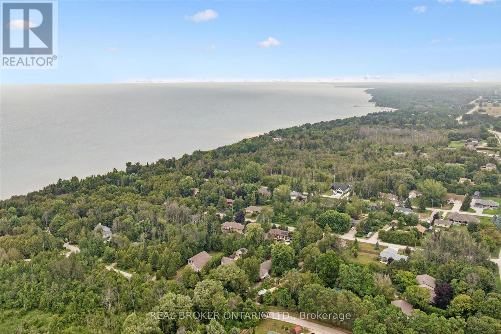 27 Dawson Drive, Kincardine, Ontario  N2Z 2X6 - Photo 31 - X13698402