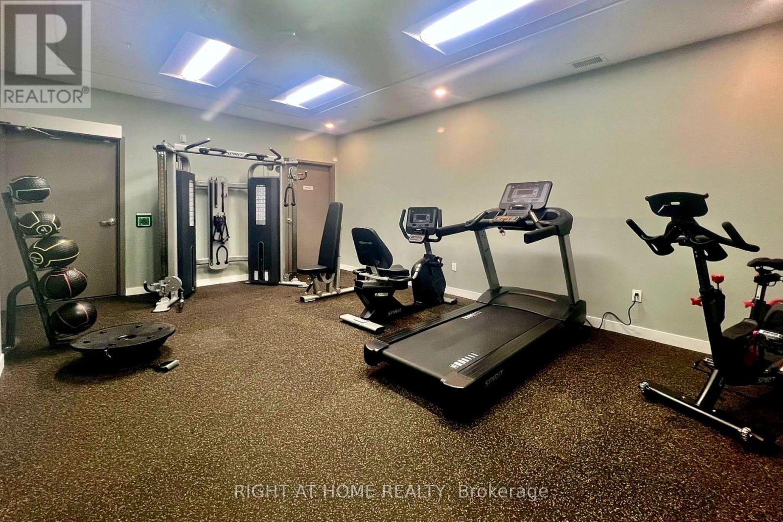 708 - 250 Albert Street, Waterloo, Ontario N2L 0H5 - Photo 5 - X13698378