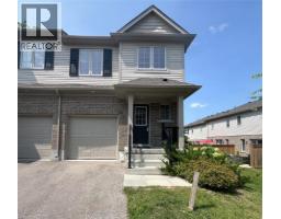 50 PINNACLE Drive Unit# 61, Kitchener, Ontario