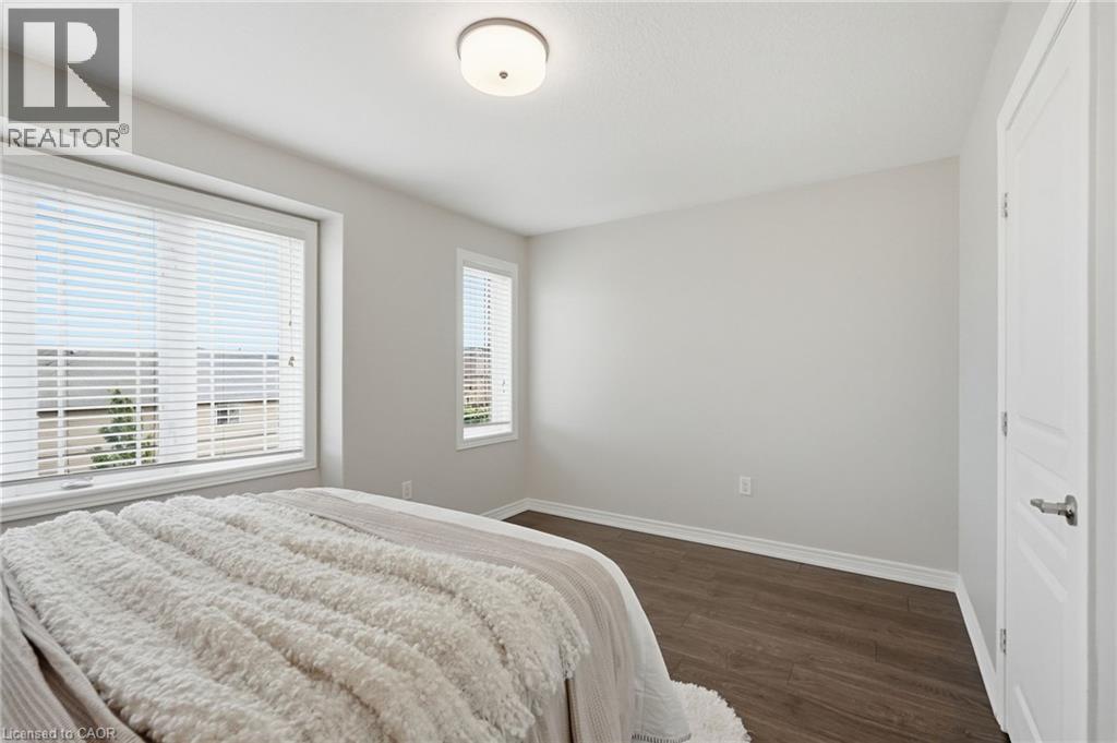 31 Edenrock Drive, Stoney Creek, Ontario  L8E 0G6 - Photo 27 - 40851404