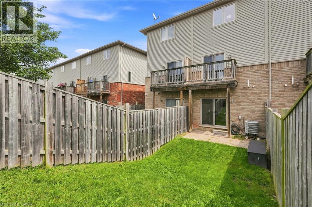 31 Edenrock Drive, Stoney Creek, Ontario  L8E 0G6 - Photo 43 - 40851404