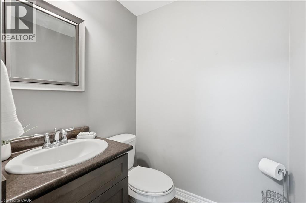 31 Edenrock Drive, Stoney Creek, Ontario  L8E 0G6 - Photo 32 - 40851404