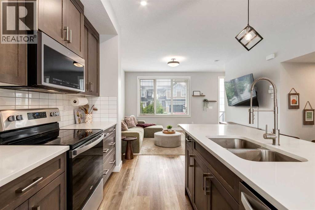 1014 Carrington Boulevard NW, Calgary, Alberta  T3P 1L8 - Photo 9 - A2326361