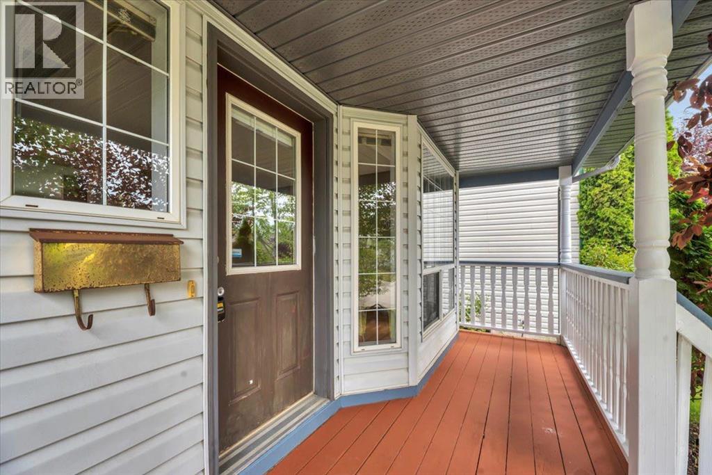 131 Hidden Way NW, Calgary, Alberta  T3A 5S7 - Photo 2 - A2337701