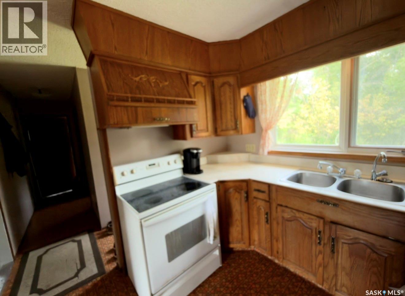 South Acreage-10.26 Acres, Hudson Bay Rm No. 394, Saskatchewan  S0E 0Y0 - Photo 4 - SK046236