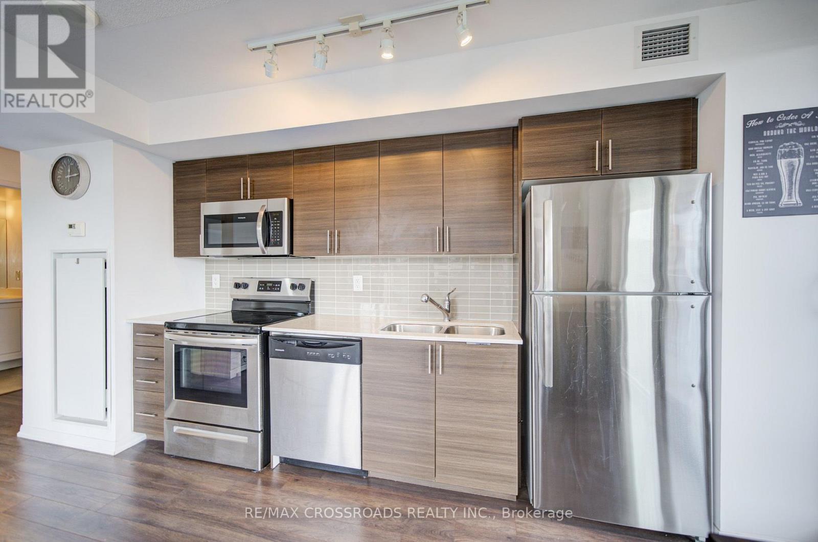 1209 - 3091 Dufferin Street, Toronto, Ontario  M6A 0C4 - Photo 10 - W13684104