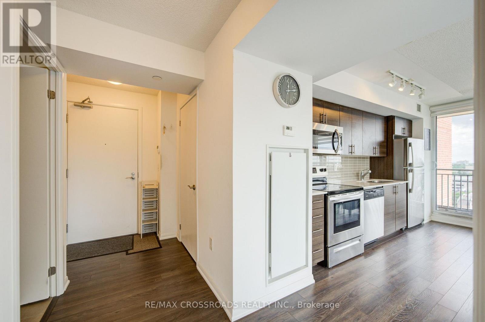 1209 - 3091 Dufferin Street, Toronto, Ontario  M6A 0C4 - Photo 6 - W13684104