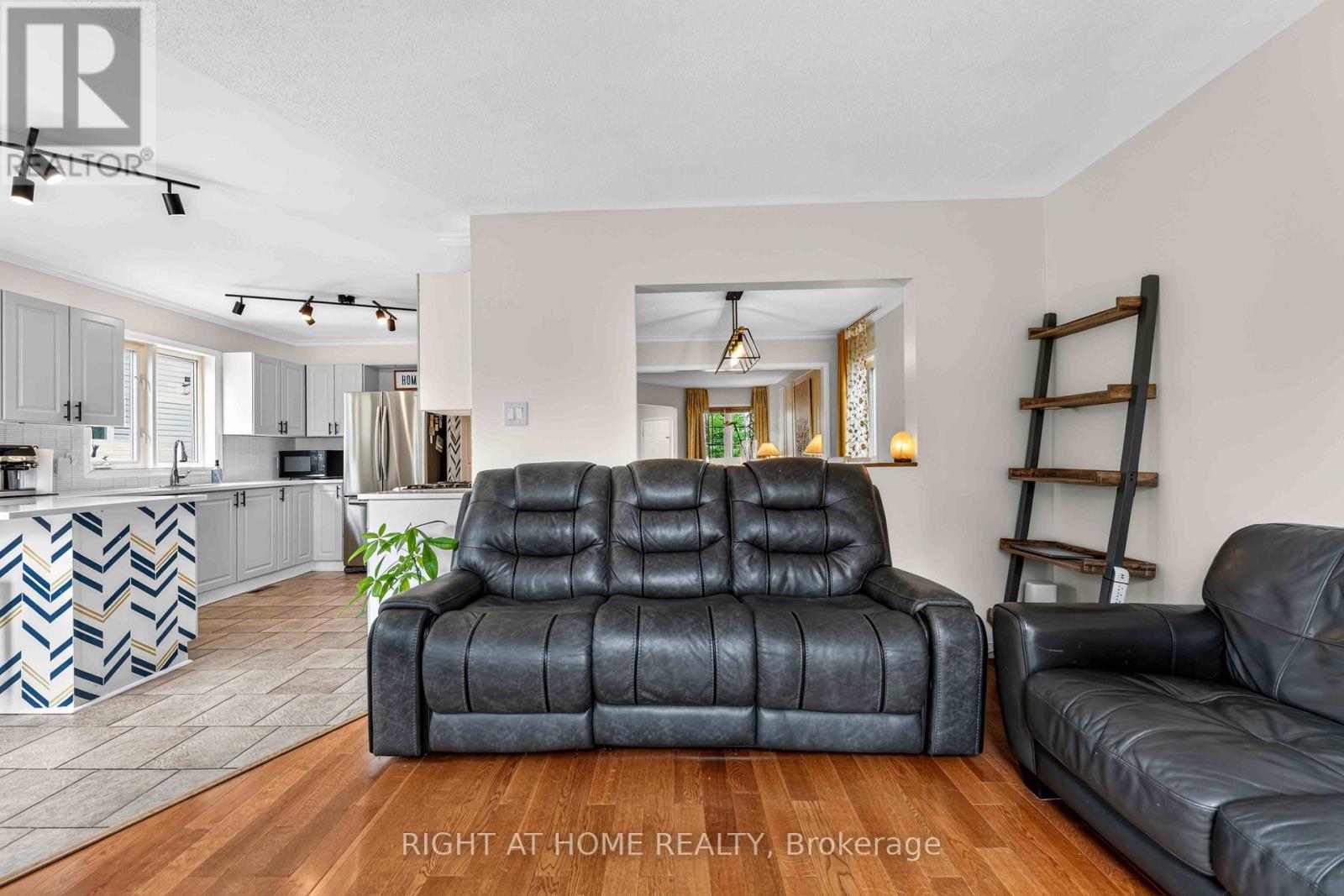 1552 Stojko Street, Ottawa, Ontario  K4A 4A1 - Photo 18 - X13698424