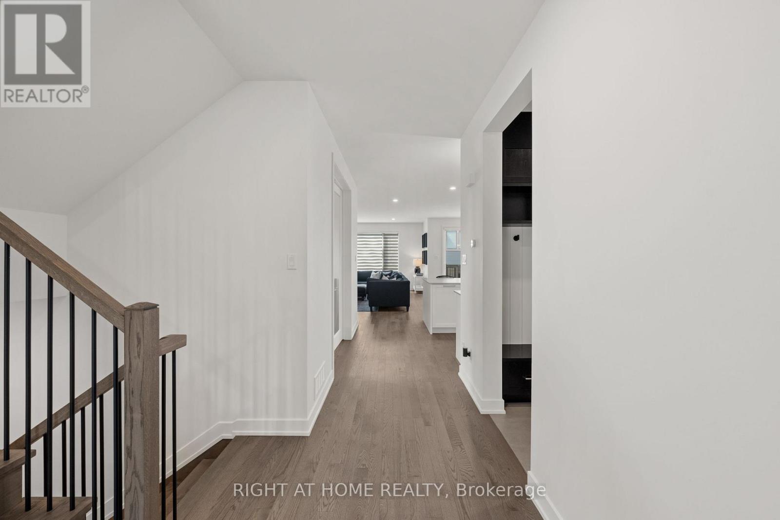 252 Ketchikan Crescent, Ottawa, Ontario  K2T 0S2 - Photo 5 - X13698476
