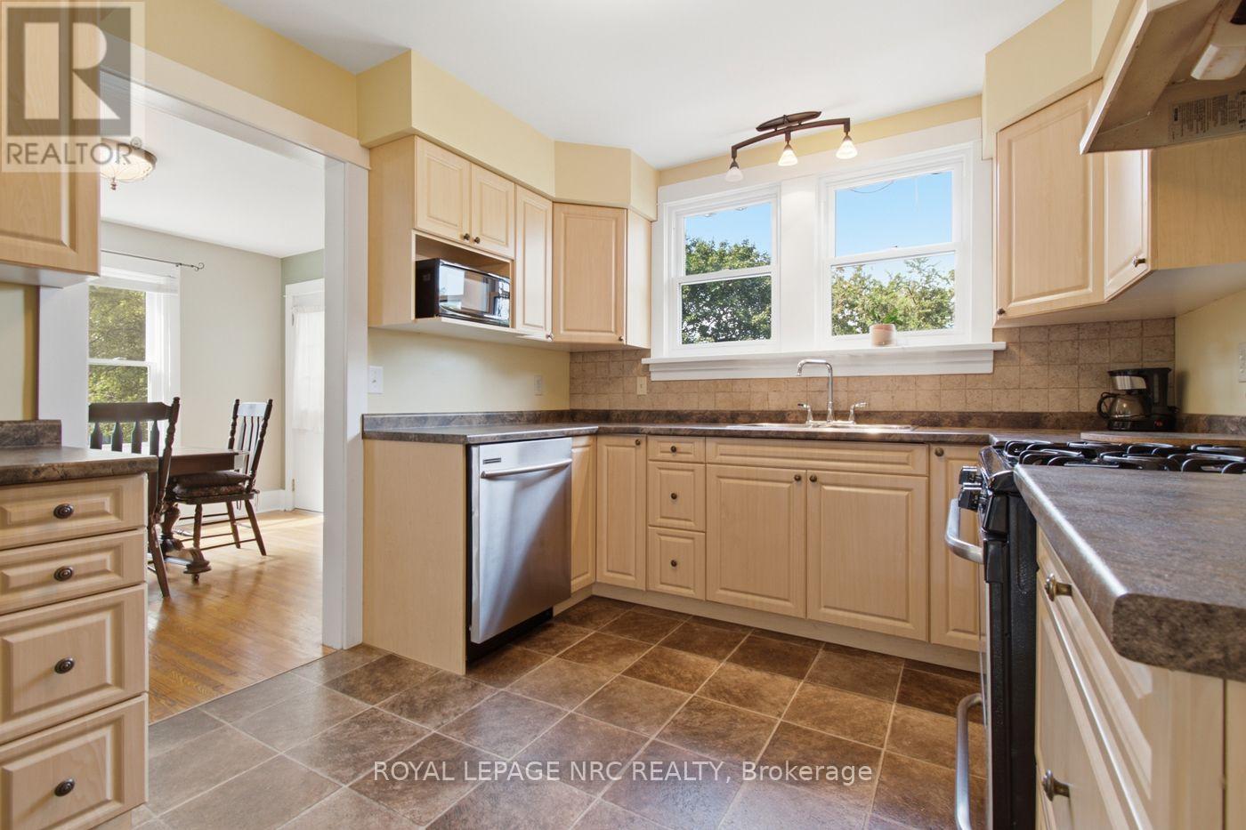 60 Forest Avenue, Port Colborne, Ontario  L3K 5E4 - Photo 16 - X13698430