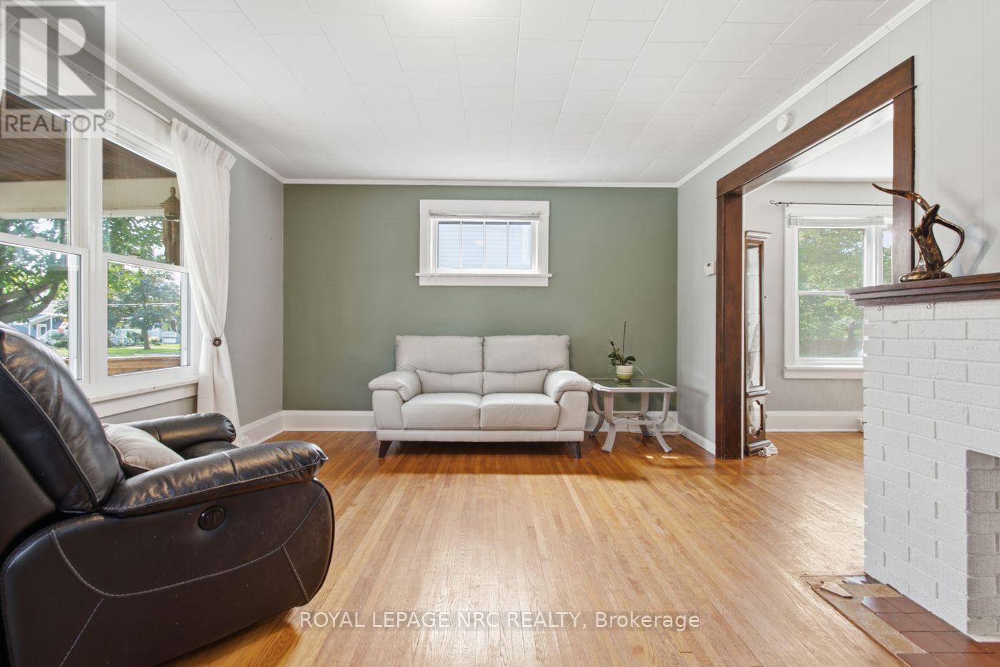 60 Forest Avenue, Port Colborne, Ontario  L3K 5E4 - Photo 7 - X13698430