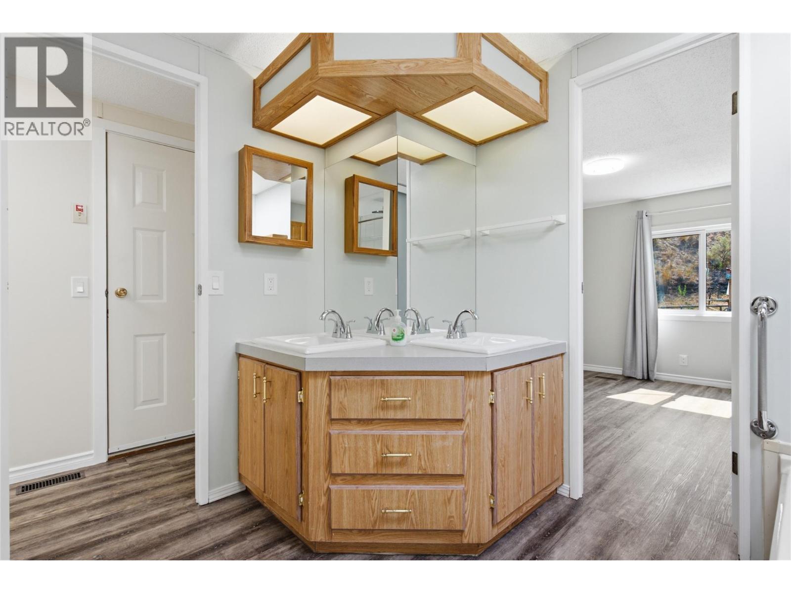 1175 Rose Hill Road Unit# 3, Kamloops, British Columbia  V2E 1G9 - Photo 14 - 10396225