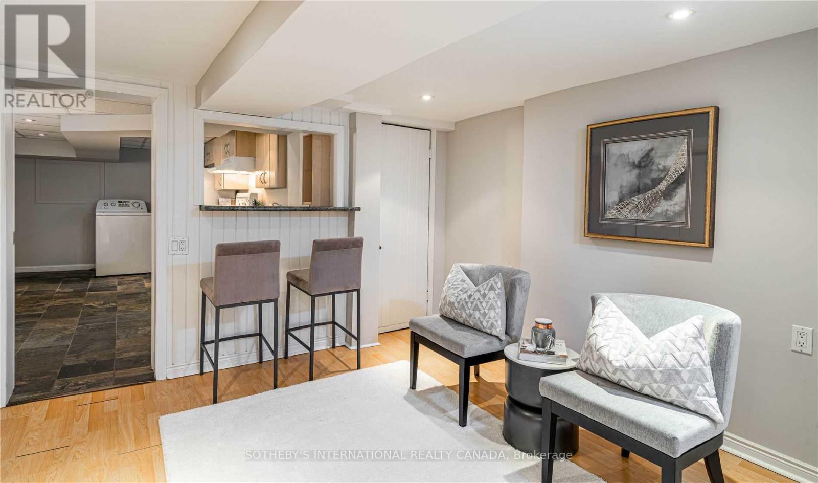 Lower - 213 Shaw Street, Toronto, Ontario  M6J 2W7 - Photo 4 - C13698456