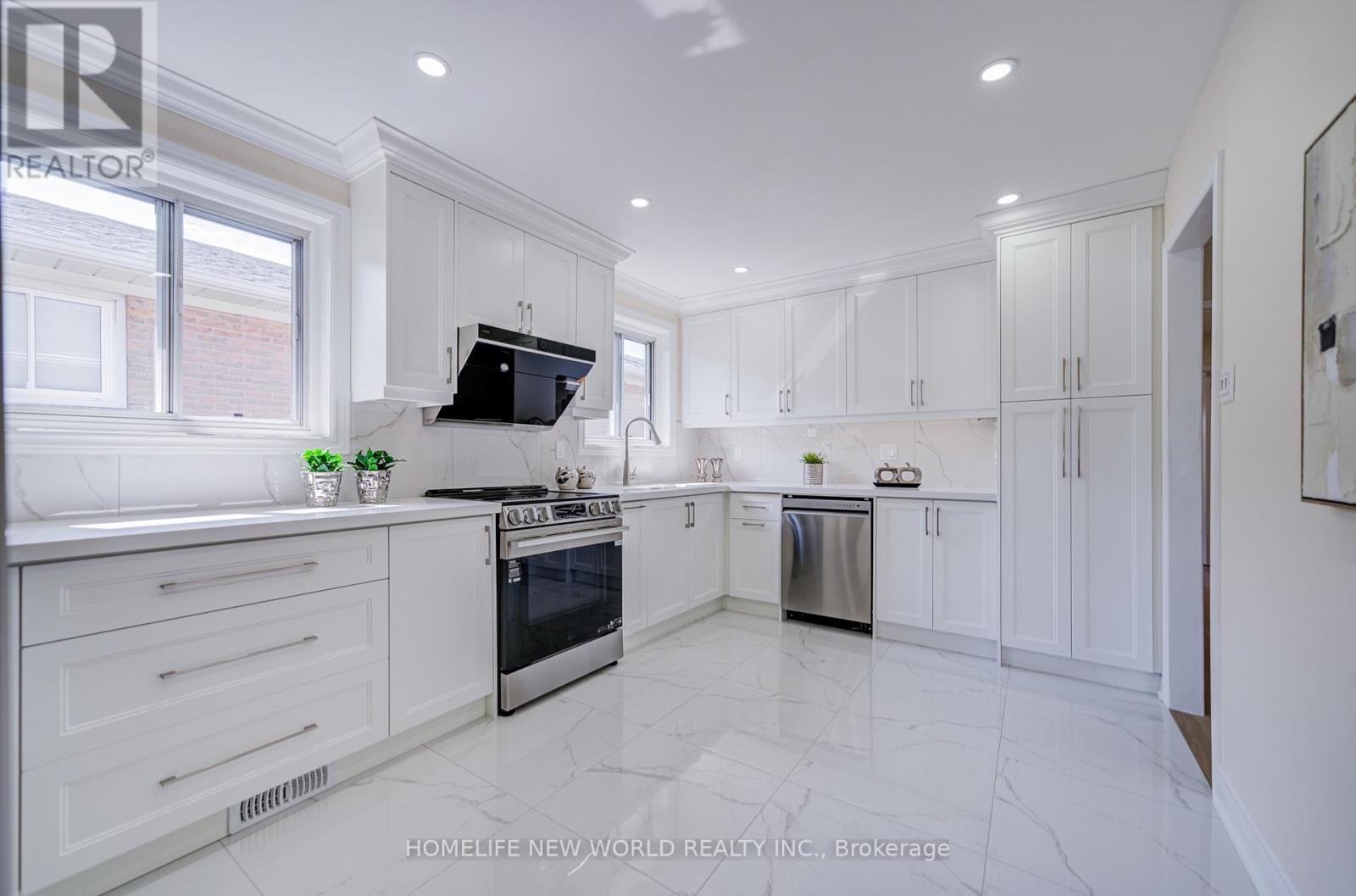 46 Tineta Crescent, Toronto, Ontario M1S 2Y6 - Photo 17 - E13698418
