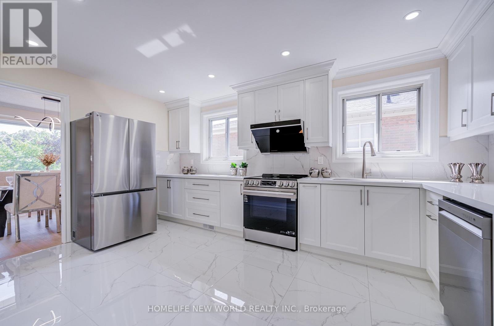 46 Tineta Crescent, Toronto, Ontario M1S 2Y6 - Photo 18 - E13698418