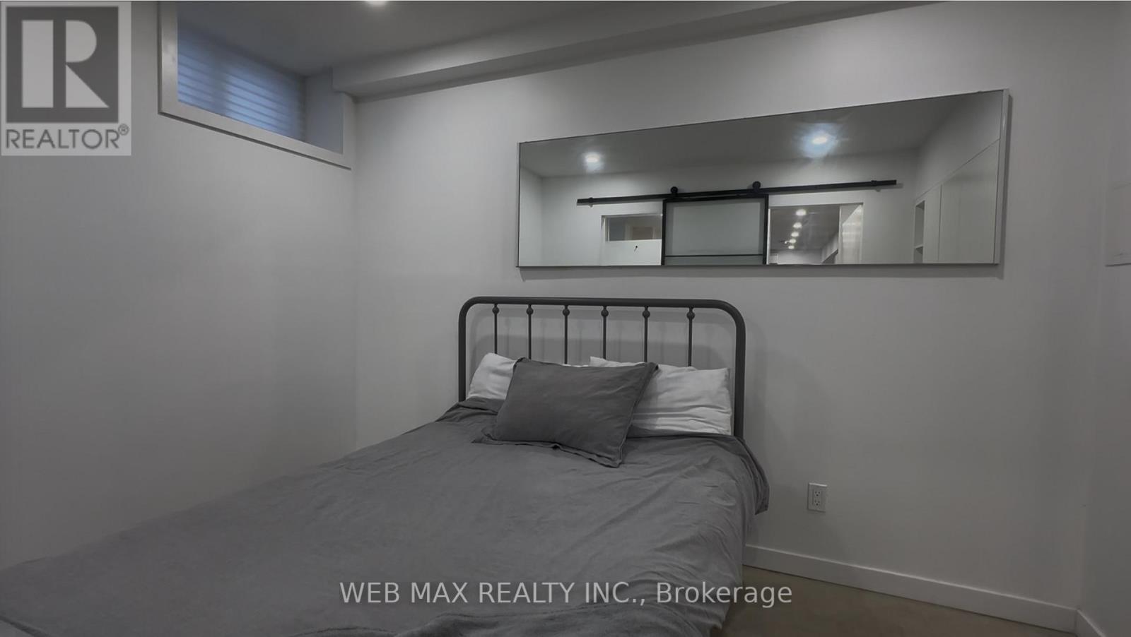 2 - 173 Milverton Boulevard, Toronto, Ontario  M4J 1V2 - Photo 7 - E13698426