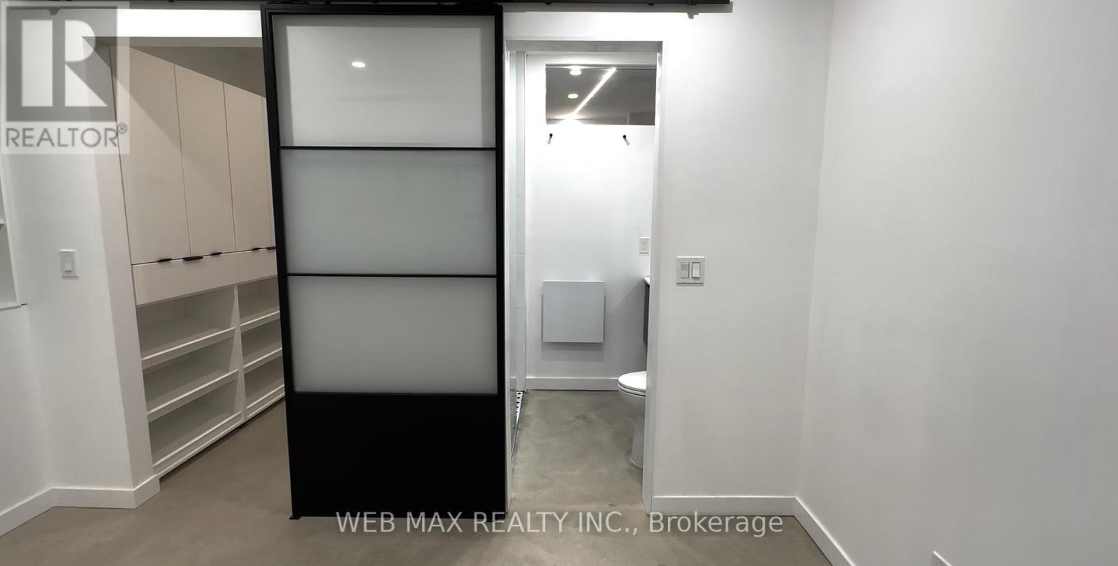 2 - 173 Milverton Boulevard, Toronto, Ontario  M4J 1V2 - Photo 9 - E13698426