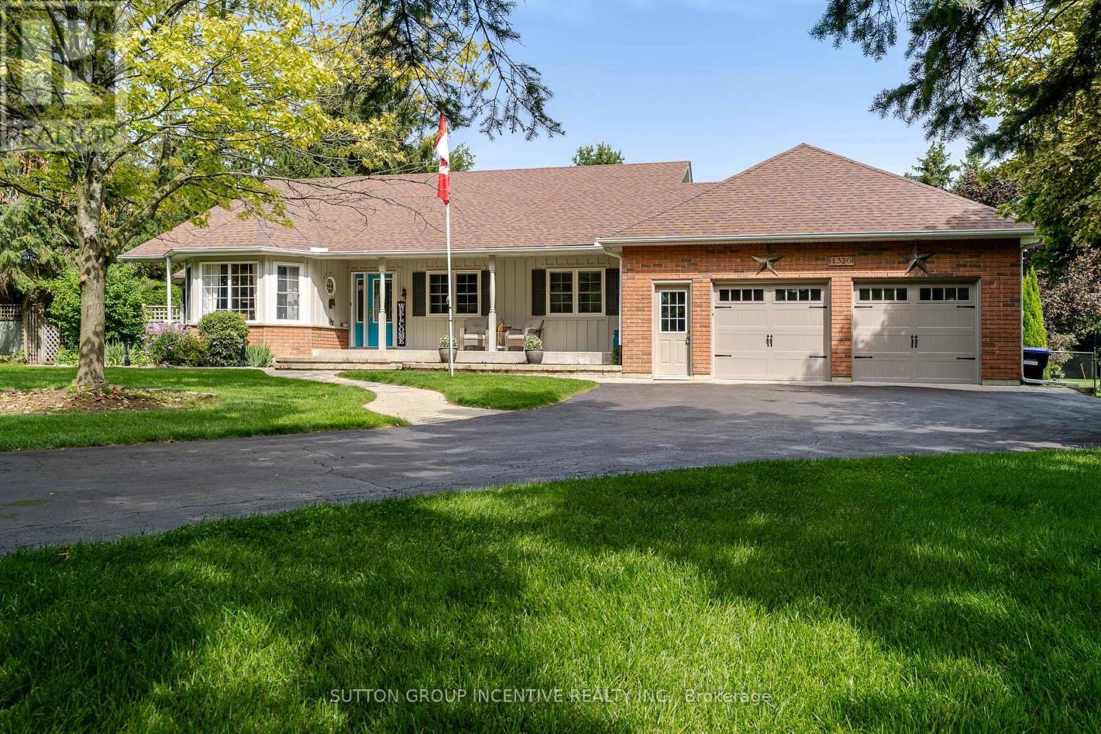 1326 Gilford Road, Innisfil, Ontario  L0L 1R0 - Photo 2 - N13698412