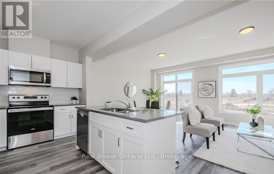 66 Ayr Meadows Crescent, North Dumfries, Ontario  N0B 1E0 - Photo 1 - X13698472