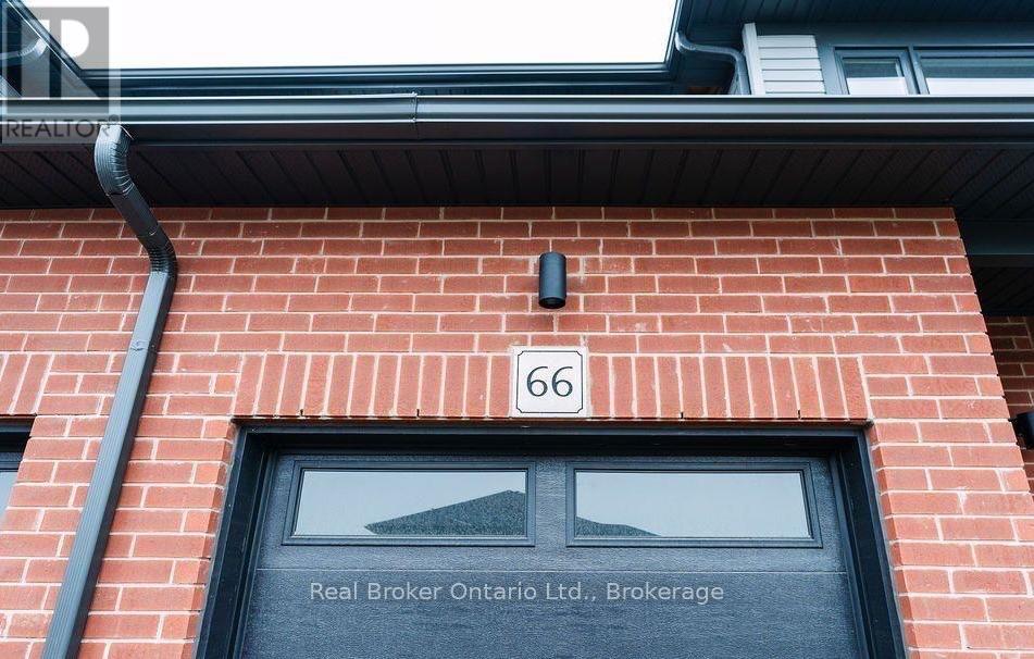 66 Ayr Meadows Crescent, North Dumfries, Ontario  N0B 1E0 - Photo 3 - X13698472
