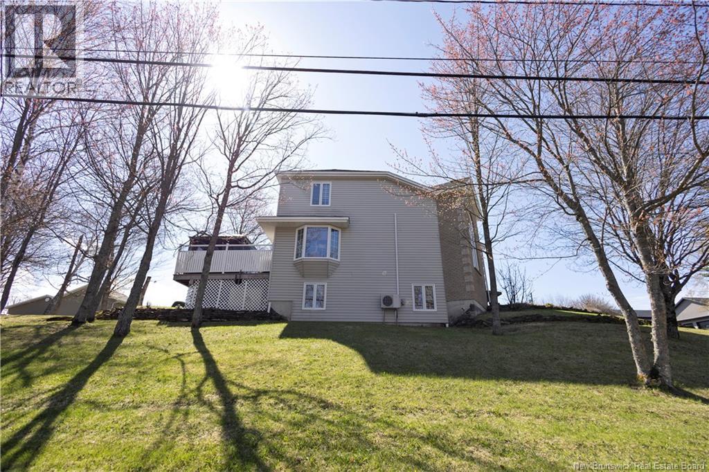 200 St-Amand Street, Grand Falls, New Brunswick  E3Y 1C8 - Photo 6 - NB131276
