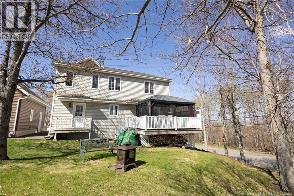 200 St-Amand Street, Grand Falls, New Brunswick  E3Y 1C8 - Photo 38 - NB131276