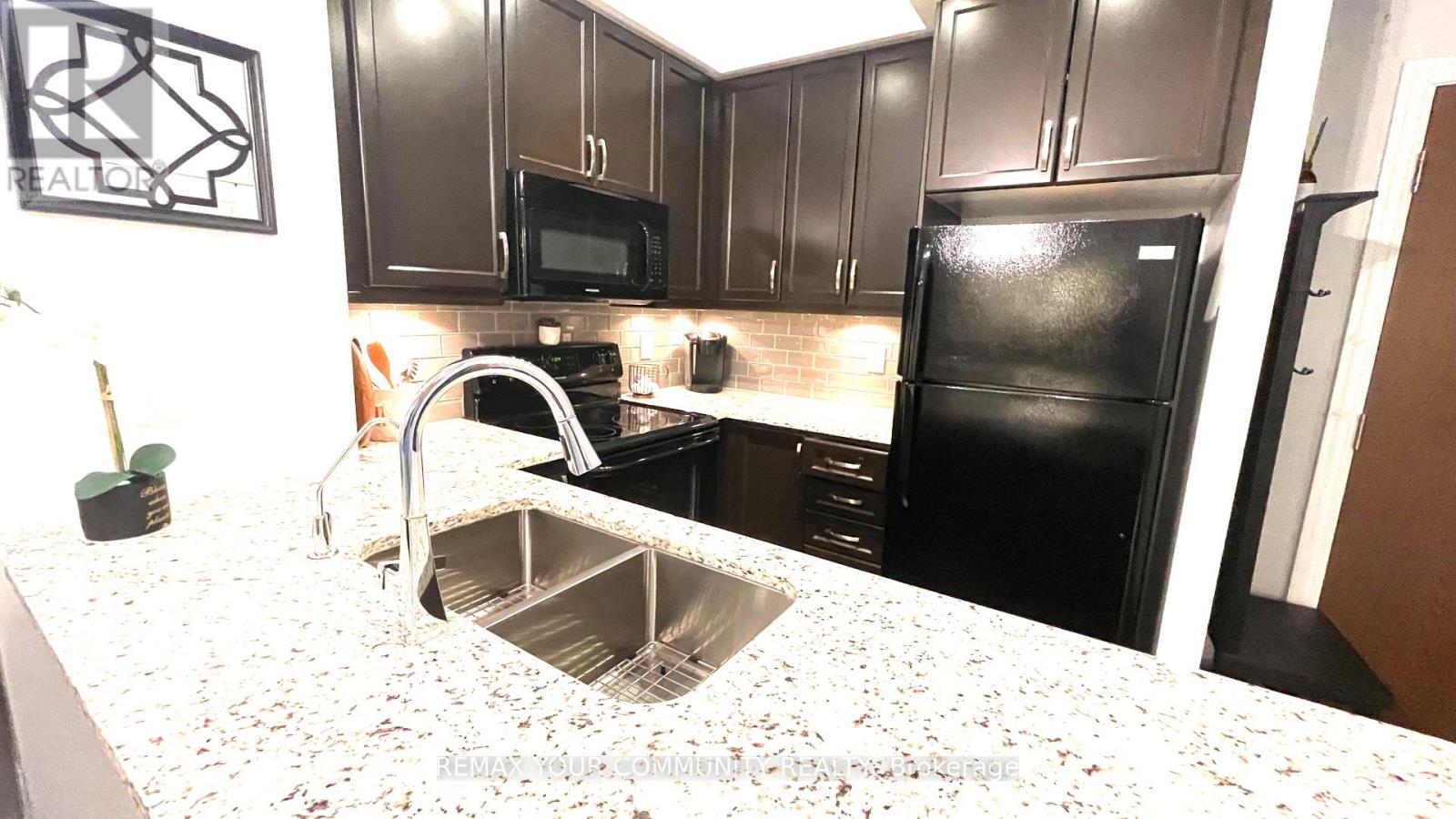 222 - 111 Civic Square Gate, Aurora, Ontario  L4G 0S6 - Photo 13 - N13578612