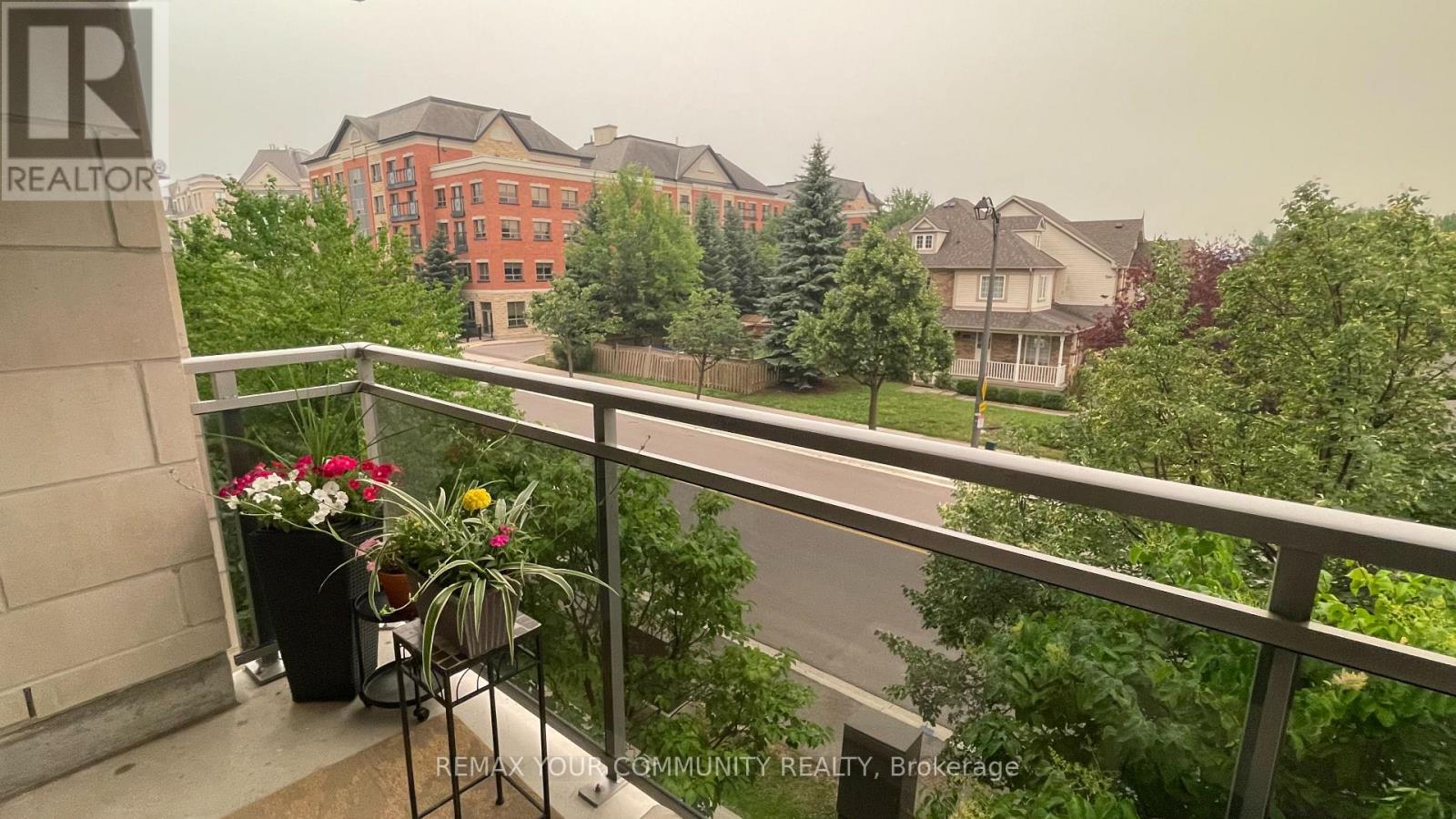222 - 111 Civic Square Gate, Aurora, Ontario  L4G 0S6 - Photo 18 - N13578612