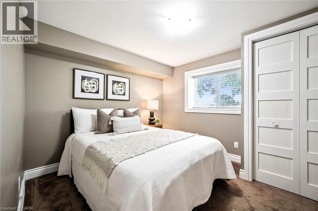 46 Southwood Court, Kitchener, Ontario N2E 2H9 - Photo 22 - 40855014