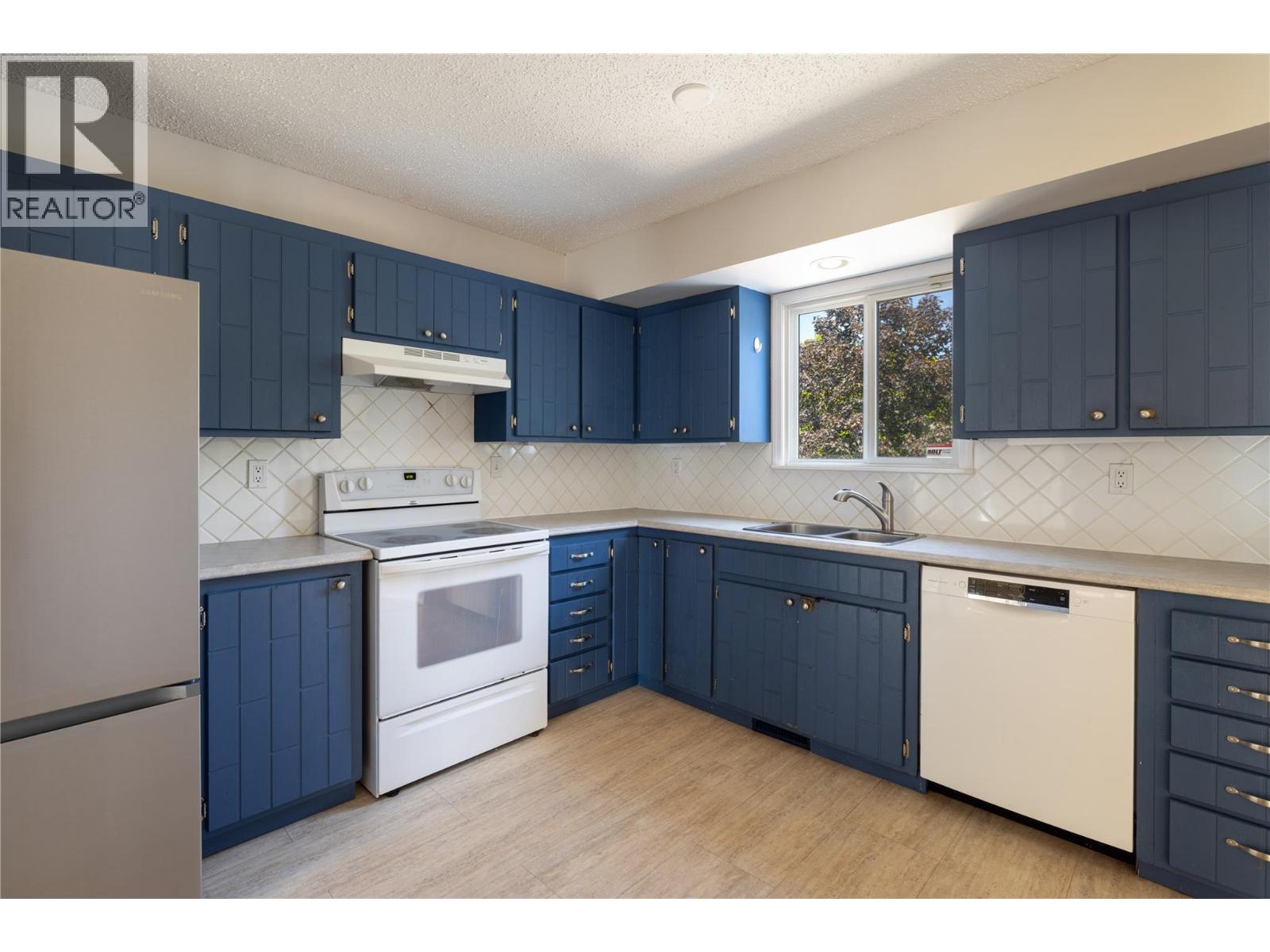 1205 43 Avenue, Vernon, British Columbia  V1T 8J9 - Photo 20 - 10398249
