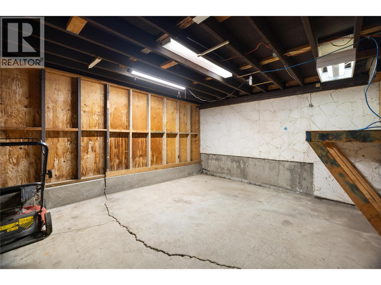 1205 43 Avenue, Vernon, British Columbia  V1T 8J9 - Photo 38 - 10398249