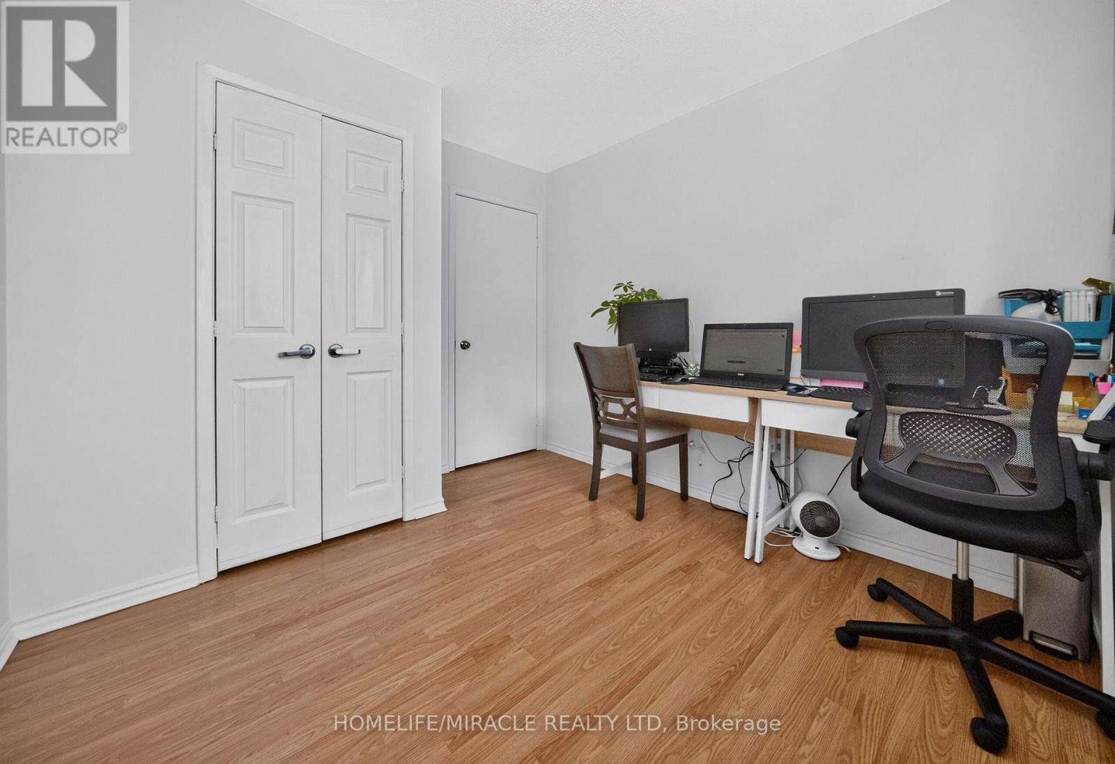 4 Summertime Court, Brampton, Ontario  L6Z 2B4 - Photo 19 - W13698468