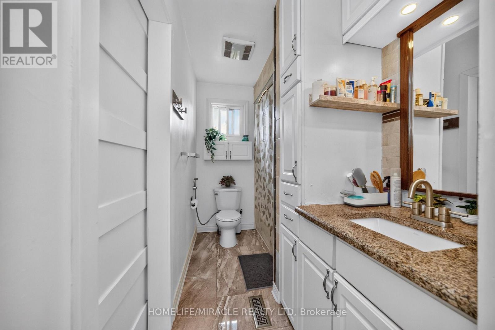 4 Summertime Court, Brampton, Ontario  L6Z 2B4 - Photo 20 - W13698468