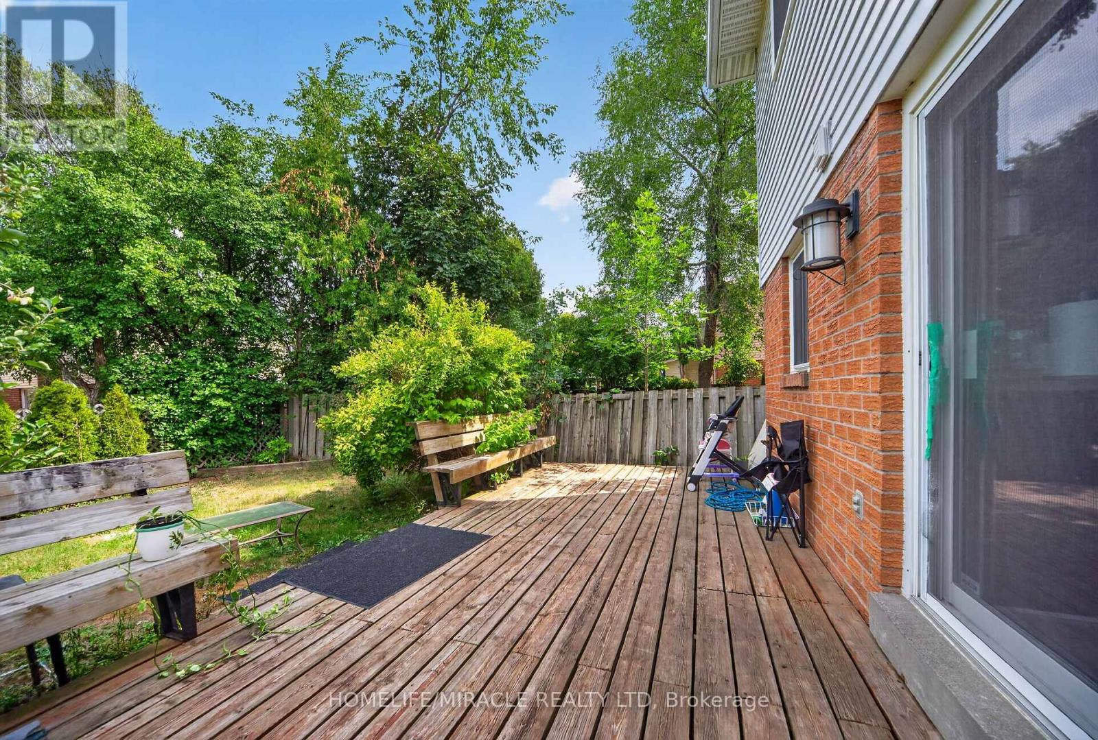 4 Summertime Court, Brampton, Ontario  L6Z 2B4 - Photo 22 - W13698468