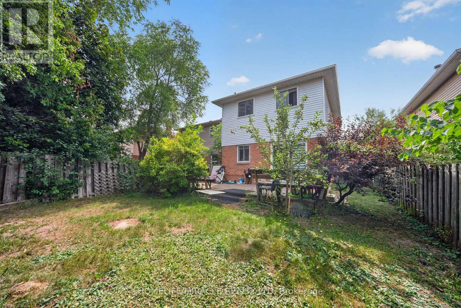 4 Summertime Court, Brampton, Ontario  L6Z 2B4 - Photo 24 - W13698468
