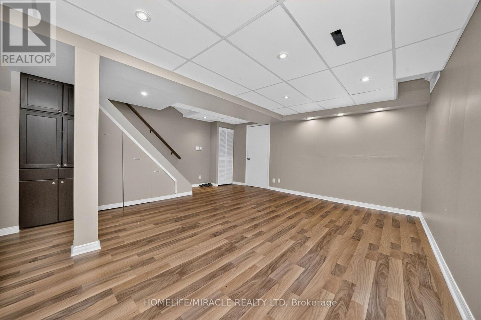 4 Summertime Court, Brampton, Ontario  L6Z 2B4 - Photo 28 - W13698468