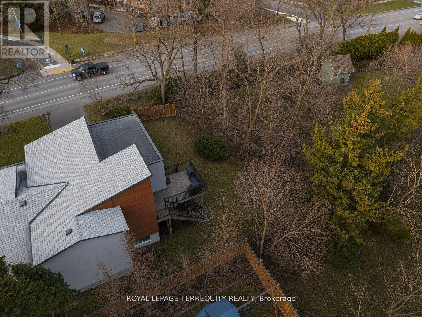 716 North Shore Boulevard E, Burlington, Ontario  L7T 1X6 - Photo 27 - W13698454