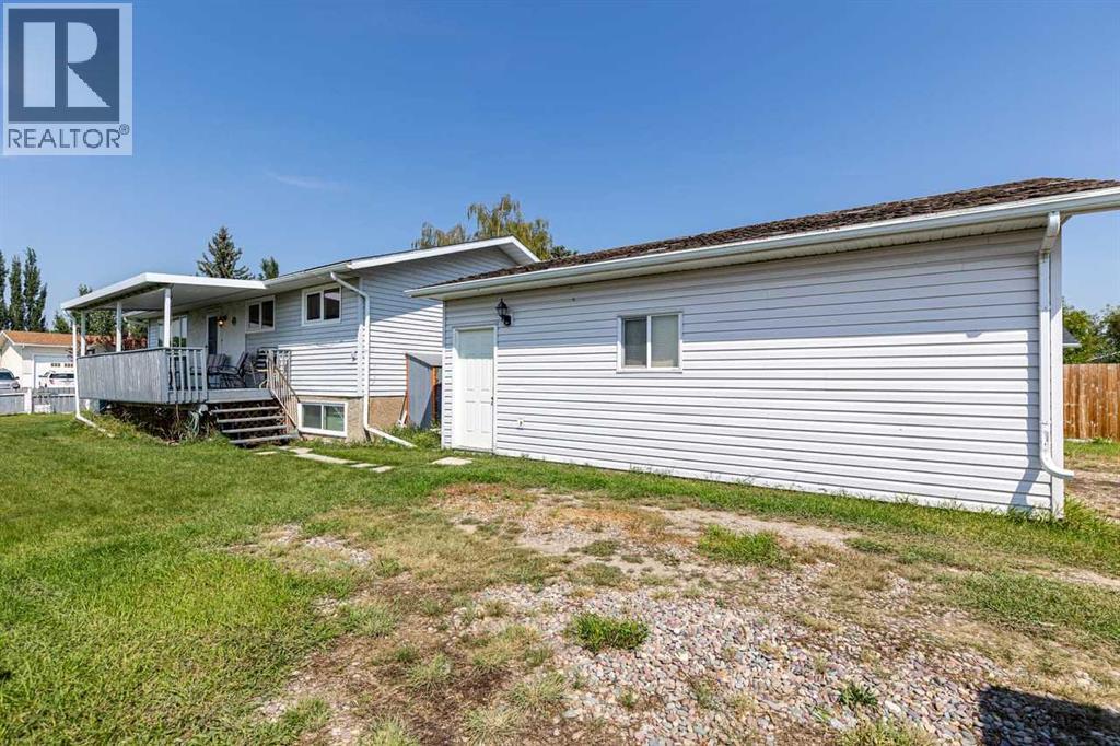 310 Stuart Street, Blackie, Alberta  T0L 0J0 - Photo 36 - A2339136