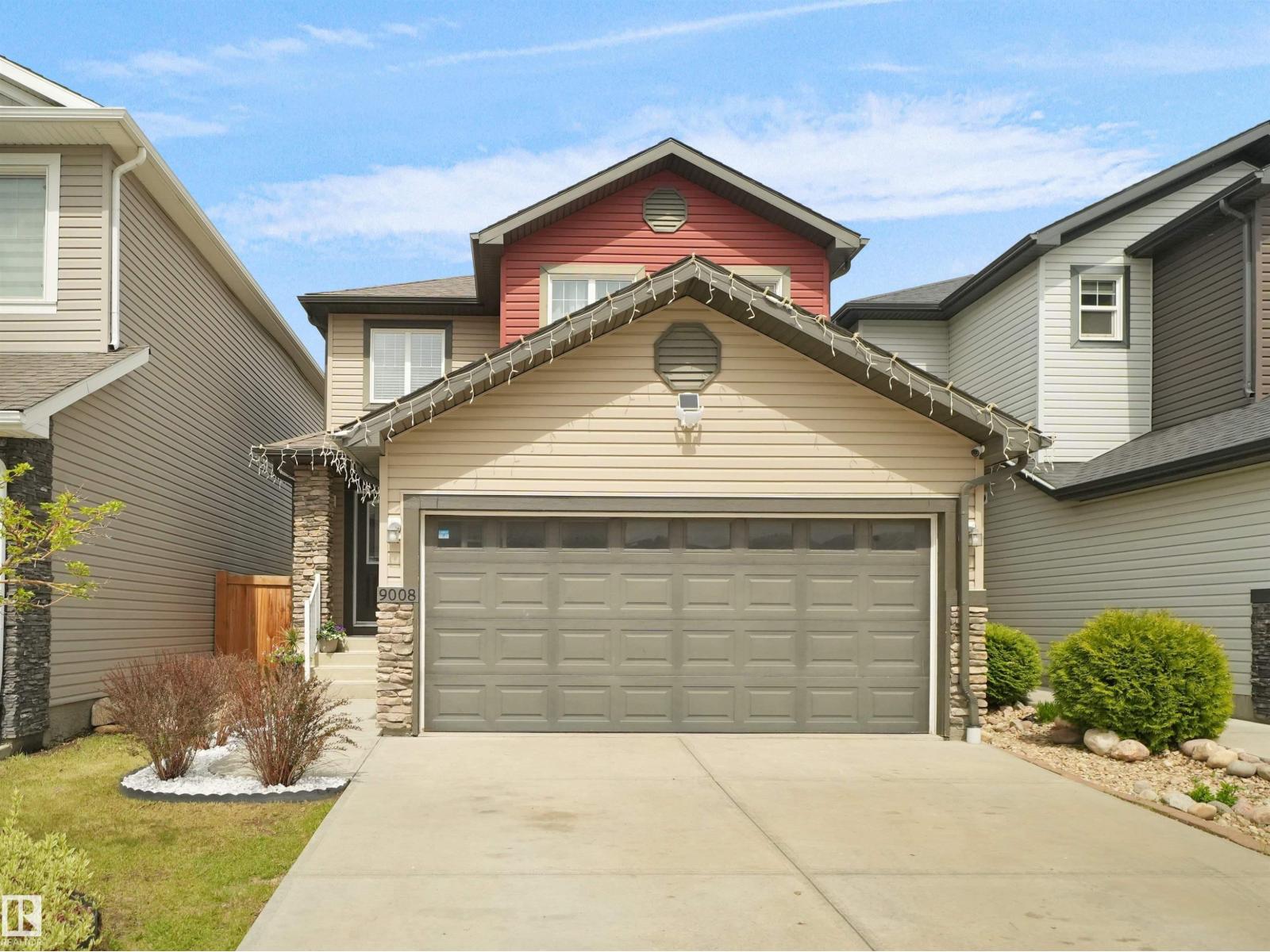 9008 Cooper Link Li SW, Edmonton, Alberta  T6W 4A6 - Photo 2 - E4491425
