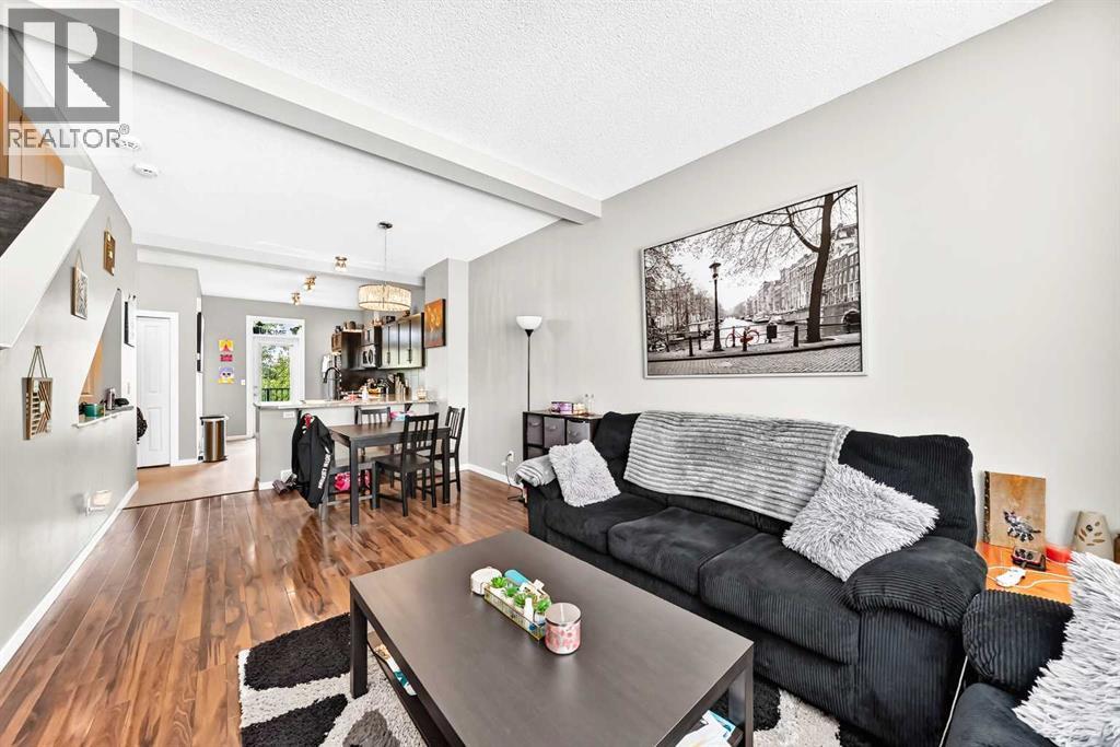 60 New Brighton Point Se, Calgary, Alberta  T2Z 1B9 - Photo 12 - A2332362