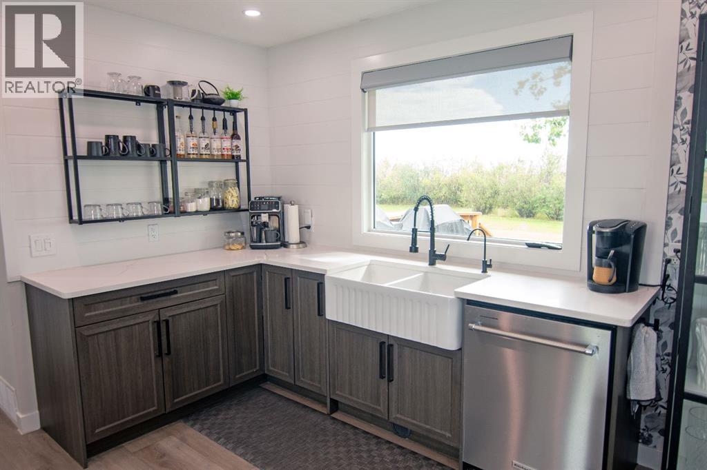 264057 562 Avenue E, Rural Foothills County, Alberta  T0L 0J0 - Photo 10 - A2338310