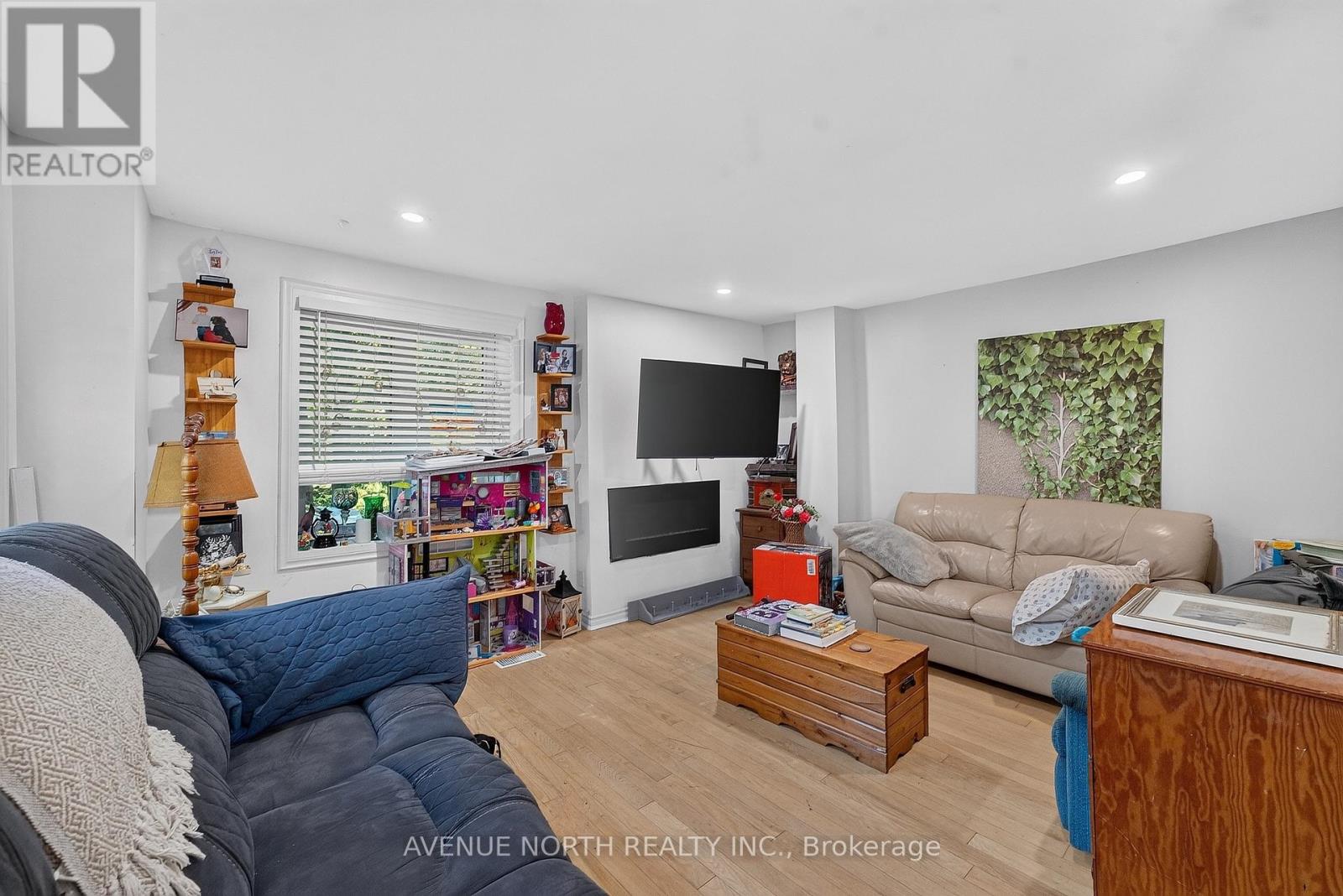 2941 Old Montreal Road, Ottawa, Ontario  K4C 1G2 - Photo 4 - X13698502