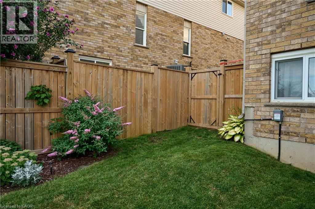 212 Red Clover Court, Kitchener, Ontario  N2E 4J5 - Photo 43 - 40857378