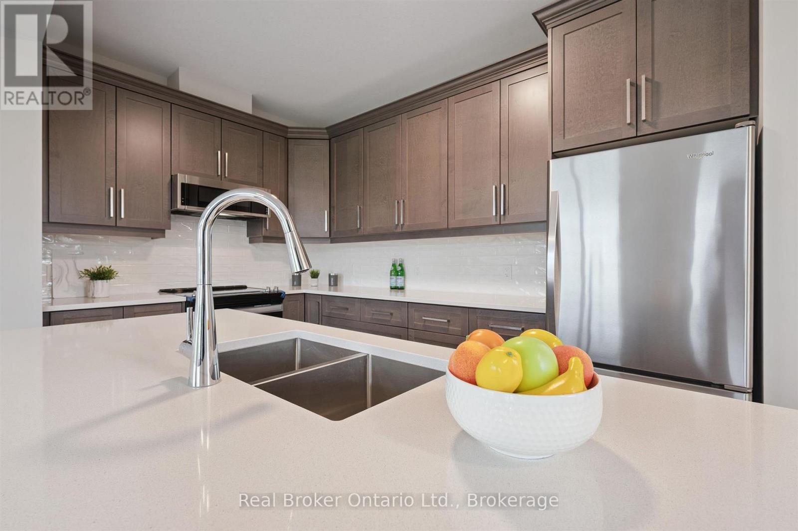 60 Ayr Meadows Crescent, North Dumfries, Ontario  N0B 1E0 - Photo 14 - X13698484