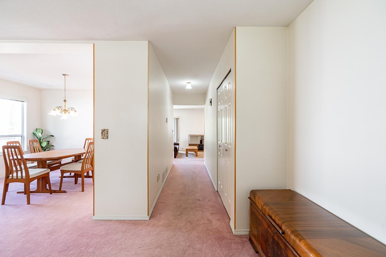 5880 169 Street, Surrey, British Columbia  V3S 6Z9 - Photo 4 - R3150054