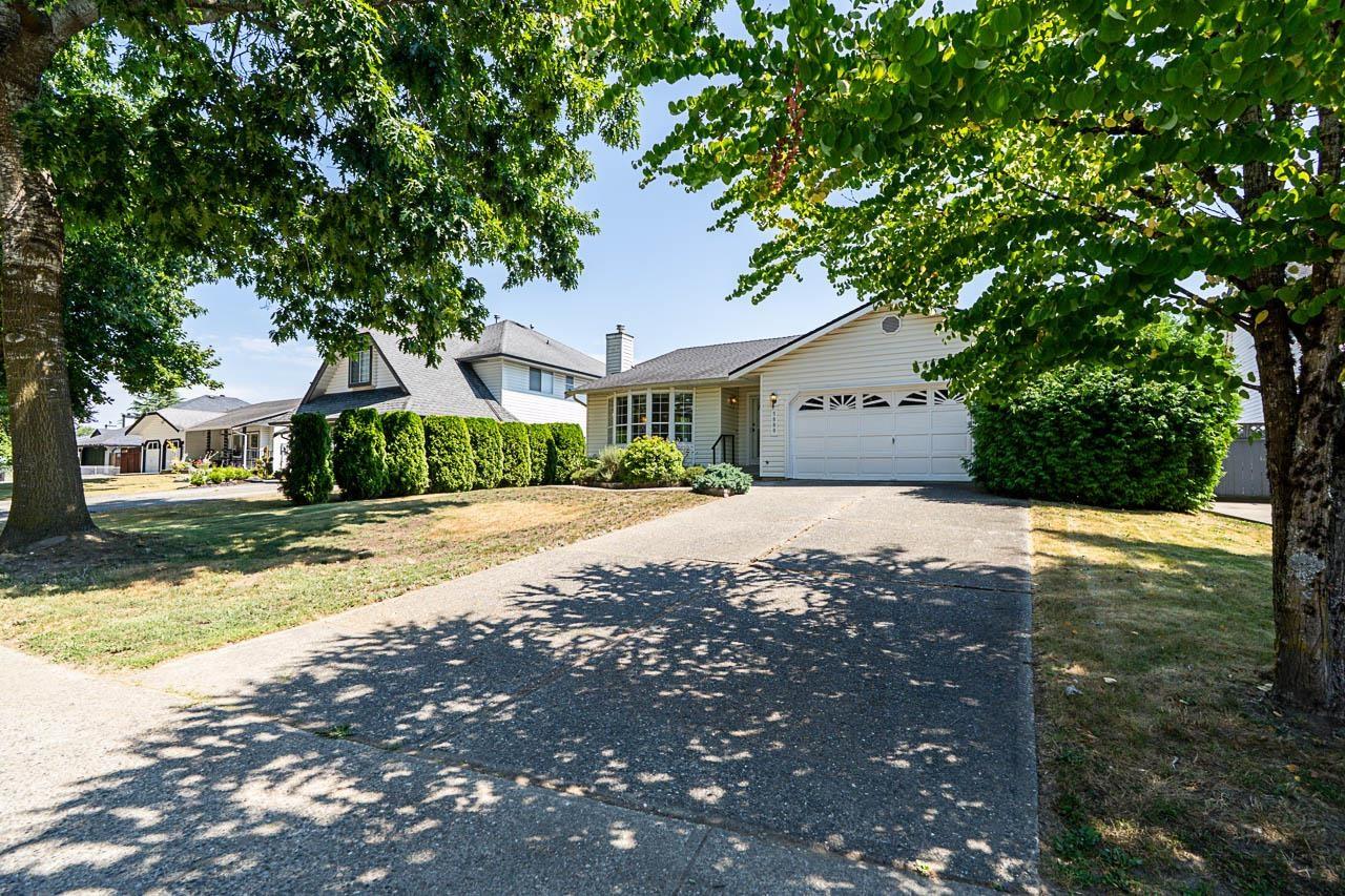 5880 169 Street, Surrey, British Columbia  V3S 6Z9 - Photo 3 - R3150054