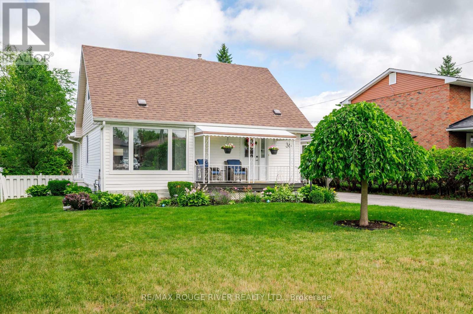 36 Kawartha Drive, Kawartha Lakes, Ontario  K9V 1A5 - Photo 2 - X13635204