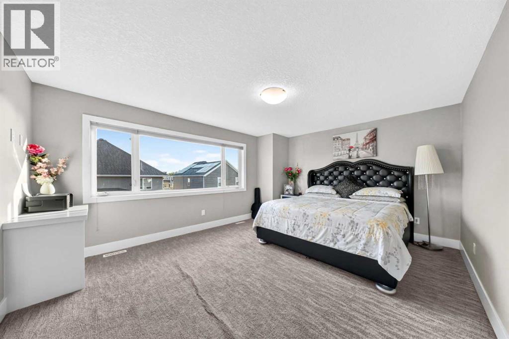 160 Kinniburgh Circle, Chestermere, Alberta  T1X 0P8 - Photo 18 - A2337299