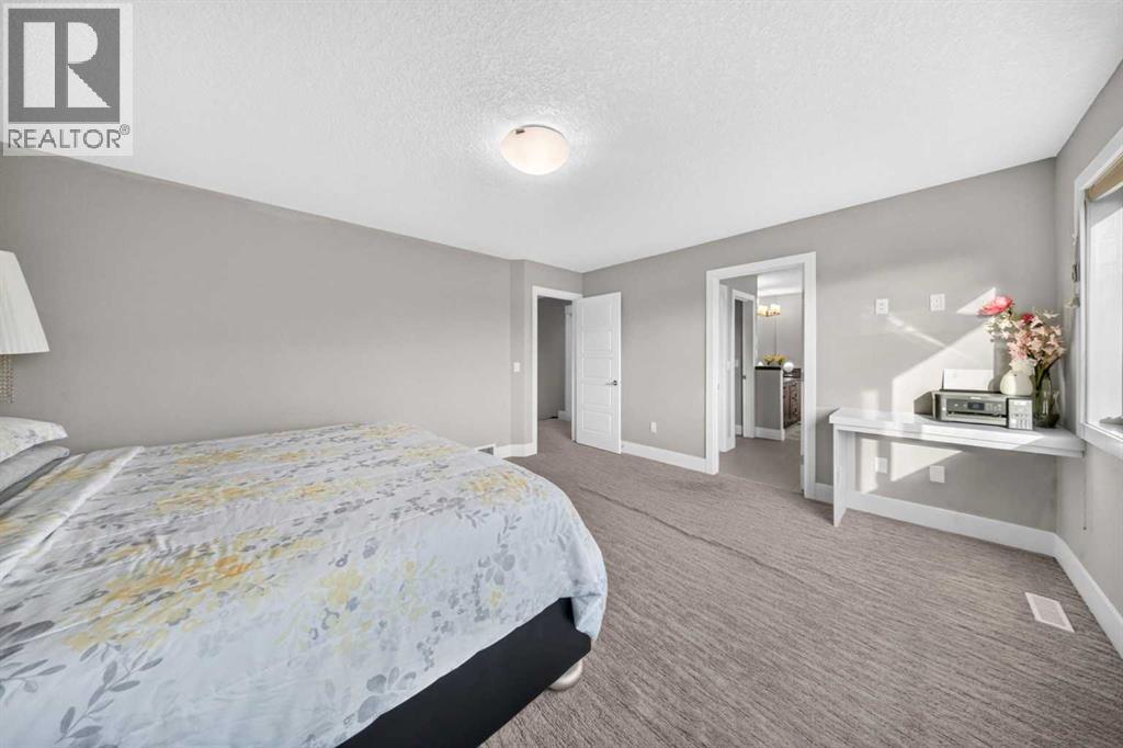 160 Kinniburgh Circle, Chestermere, Alberta  T1X 0P8 - Photo 19 - A2337299
